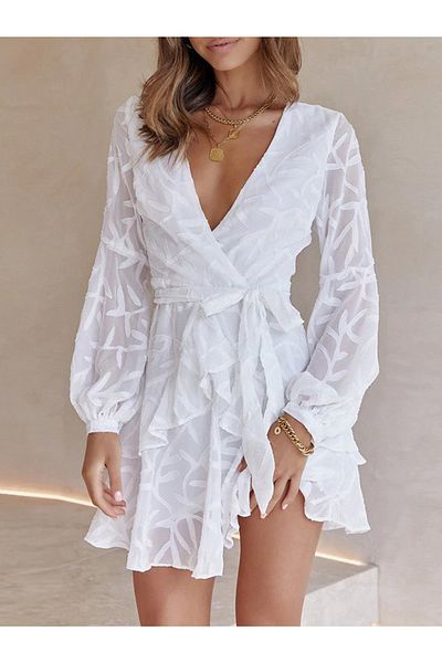FASHION COCKTAIL Μίνι φόρεμα Bohemian με μακρυμάνικη ζώνη με ανάγλυφο μοτίβο κλαδιών λευκό