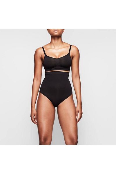MİSTİRİK Biloba Model Talie Înaltă Talie Silicon Anti-alunecare Slip Chiloți Corset Culoare Neagră