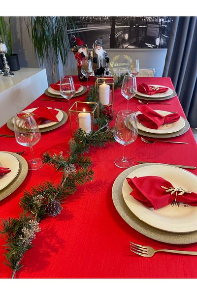 Decamor home Linen Textured Red Tablecloth Christmas Table