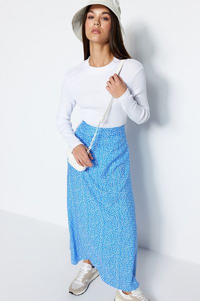 Trendyol Modest Modrá tkaná sukně s květinovým potiskem TCTSS21ET0497