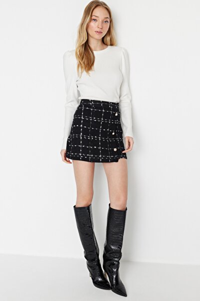 Trendyol Collection A-vonalú Tweed szövet miniszoknya - fekete, gombos részletes TWOAW23ET00371