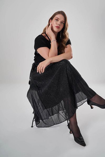 Mizalle Tulle Glitter Pleat Black Skirt