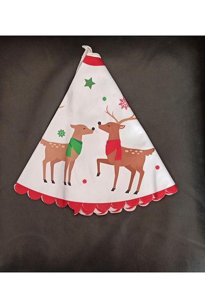 Leva House New Year - Deer Detailed Tree Skirt