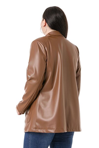 DISENTIS MODEST Μπουφάν μεγάλου μεγέθους Τσάντα Τσάντα με κουμπιά με επένδυση καφέ από συνθετικό δέρμα