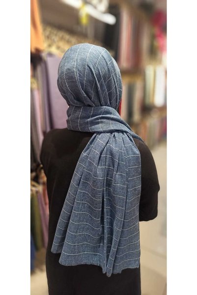 Lady Bella Levidor Berlin Shawl