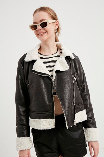 MEECY Schwarzer Pelzmantel aus Leder für Damen