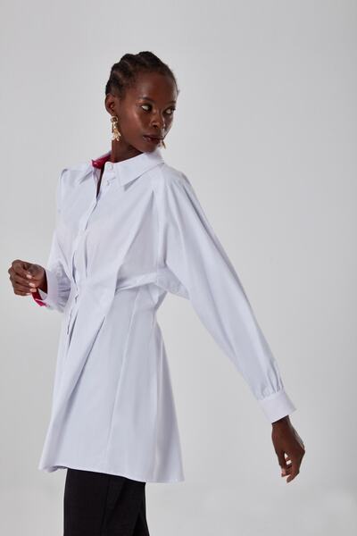 Mizalle Gerafftes weißes Hemd