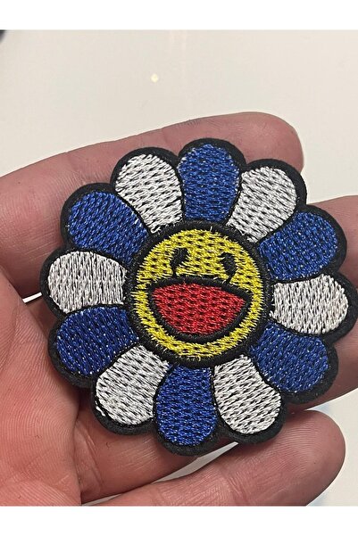 Gönülden Tasarım 5 cm naželjka sa plavim vezom u obliku suncokreta