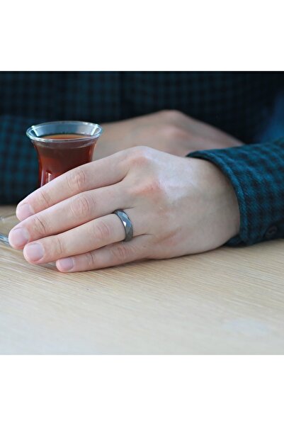 Tesbihane Metalik Gri Renkli Faset Kesim Ince Hematit Doğaltaş Erkek Yüzük (14 Ölçü)