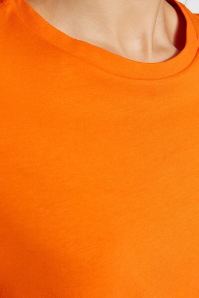 Trendyol Collection Πλεκτό μπλουζάκι πορτοκαλί 100% βαμβάκι Basic Crew Neck TWOSS23TS00000