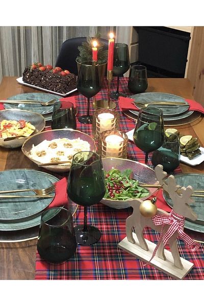 BELMOD Red Scottish Plaid New Year's Runner