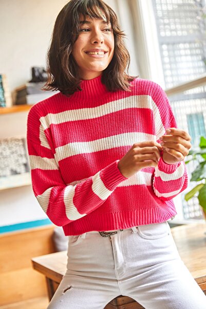 Olalook Pulover de damă în dungi fucsia închis pe jumătate Fisherman Crop KZK-19000402