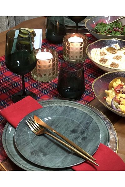 BELMOD Red Scottish Plaid New Year's Runner