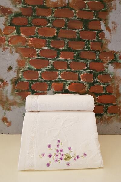 Özdilek طقم مناشف مطرزة ياسمين مكون من قطعتين - بودرة