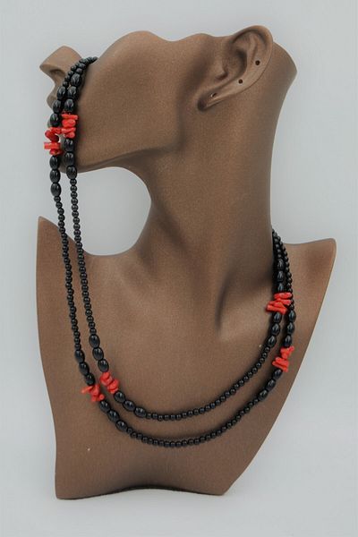 Stoneage Original Onyx And Coral Stone T Lock Healing Necklace