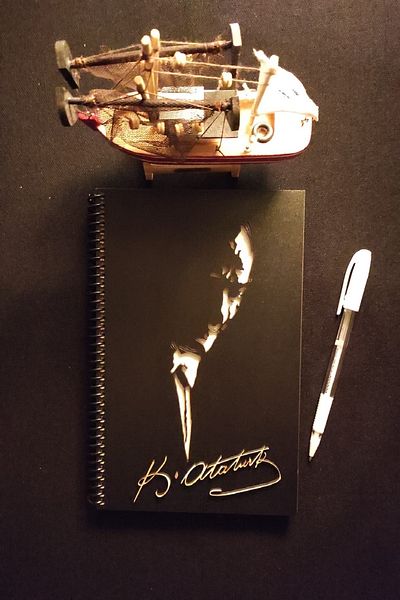 Tasarım Siyah Defter Black Leaf Notebook - Black Page Notebook - K. Atatürk Wooden Cover Black Notebook