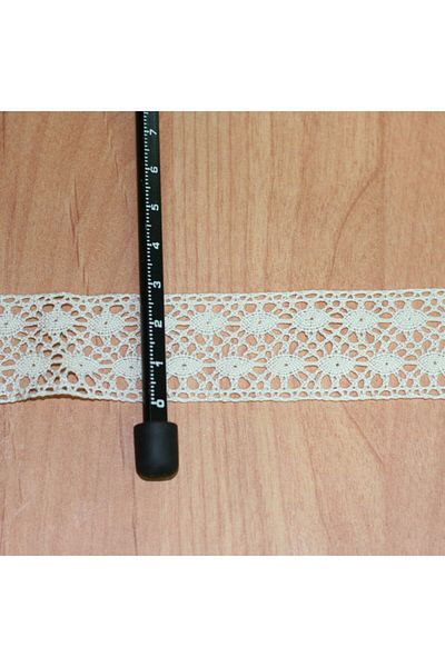 tuhafiyecimiz Βαμβακερή δαντέλα πλάτους 30 mm (34512)