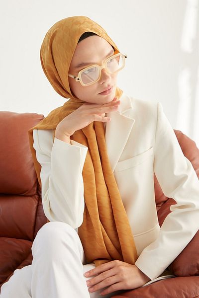 FRESCO SCARFS Γυναικείο σάλι Hijab Silky Jacquard Houndstooth*camel