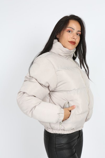 B&T Life Women's White Collar Detailed Puffer Coat