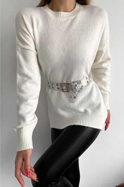 FEMELLE Women's White Standard Size Oversize Knitwear Sweater