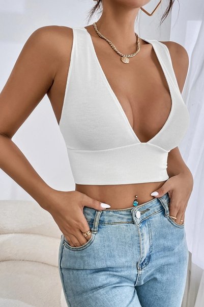 Imoda Kadın Beyaz Çapraz Sırt Detaylı Şık Crop Top Bluz