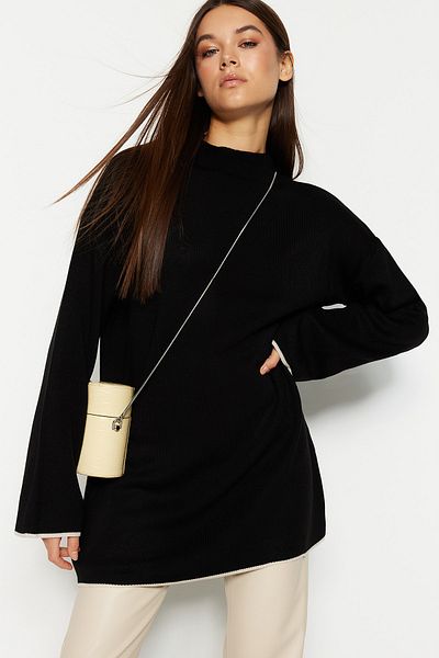 Trendyol Modest Sweater - Black - Relaxed fit