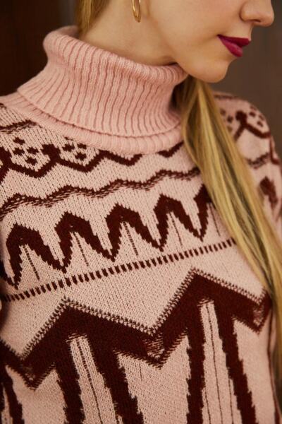 Aslında Look Retro Ethnic Patterned Turtleneck Knitwear Sweater