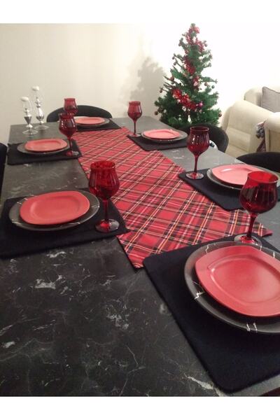 Ayşemce Yılbaşı Amerikan Servis Takım 6 Siyah Kare Supla 1 Adet Ekose Desenli...