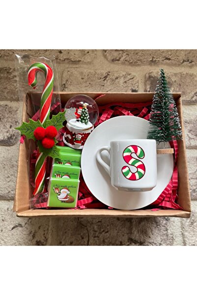 sihirlihediyem Yılbaşı Hediyesi Kahve Fincanlı Kutu - Şeker Harf