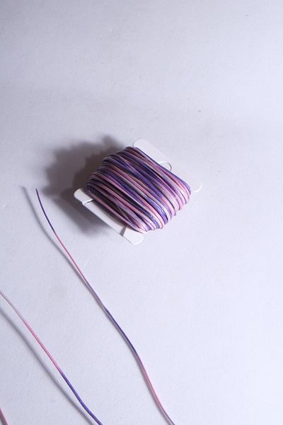 Eskişehir hobi sanat Κορδόνι 1 mm 10 μέτρων κερωμένο σχοινί Μαρμάρινο χρώμα