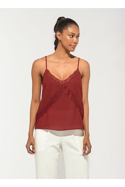 Burgundy camisole top store