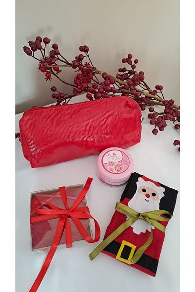 SOUL BY A&B Christmas Gift Red Makeup Bag Red Lacy Panties Santa Claus Socks Rose Cream Set