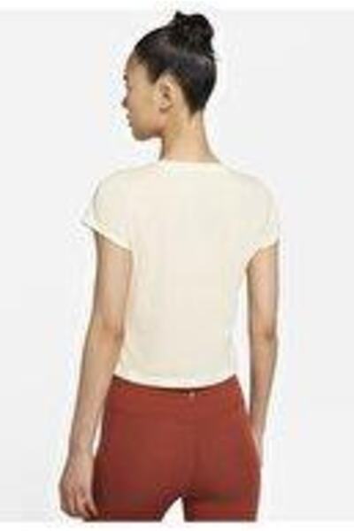 Nike Yoga Dri-fit Short-sleeve Top Kadın Tişört