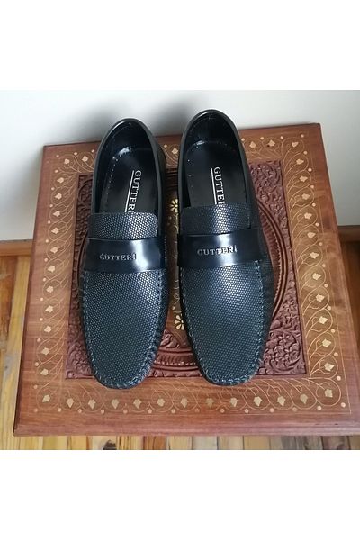 GUTTERI Unisex Genuine Leather Honeycomb Print Black Hand Stitched Soft Rubber Sole Loafer