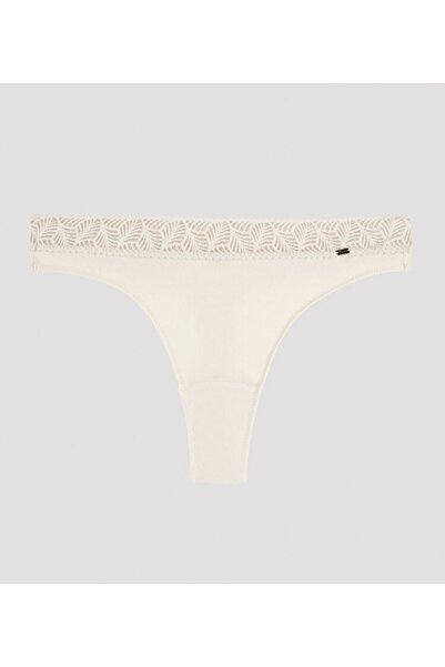 Penti Naia Thong - Comfortable and Stylish