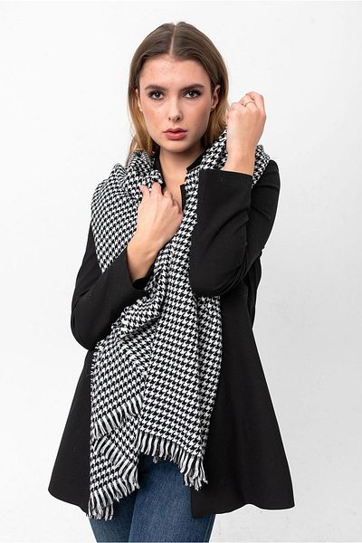 Saria Moda Houndstooth Pattern Women's Shoulder Shawl