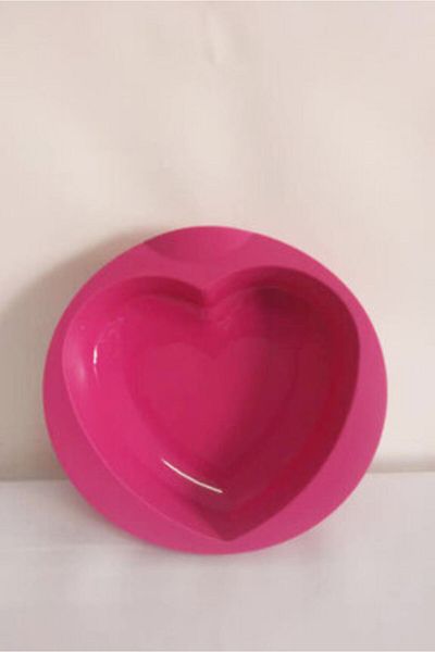 Tupperware Pink Cake Mold