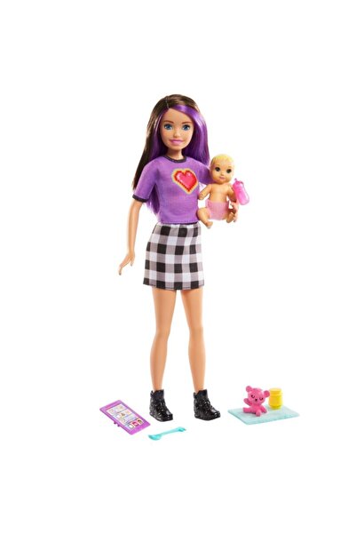 Barbie Barbie Bebek Bakıcı Skipper Siyah Saçlı ve  Ekose Etekli