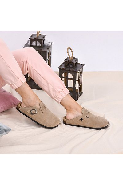 Moosefield Genuine Leather Mink Feather Slippers