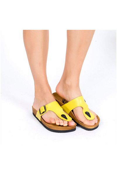 Moosefield Leather Yellow Women's Slippers