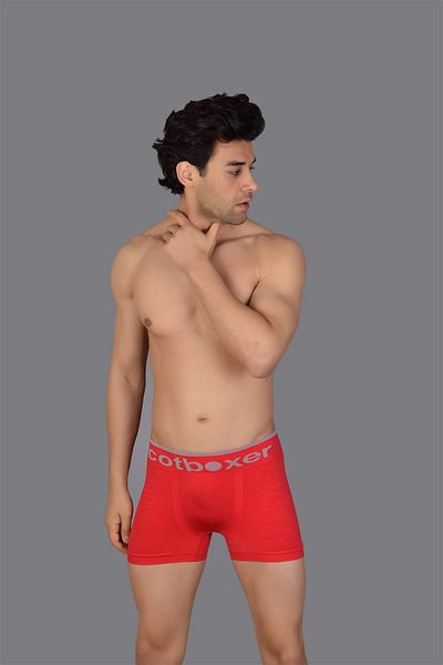 COTBOXER Men's Red Seamless Boxers - Comfortable and Stylish Design