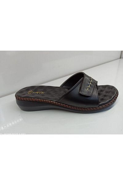 Muya Women's Black Handcrafted Massage Slippers