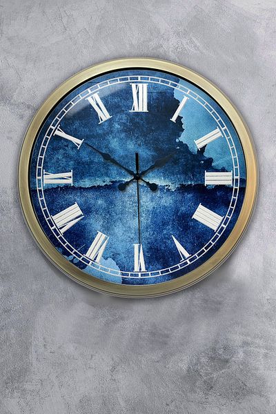 Kasva Concept 40 cm Antique Metal White Roman Wall Clock