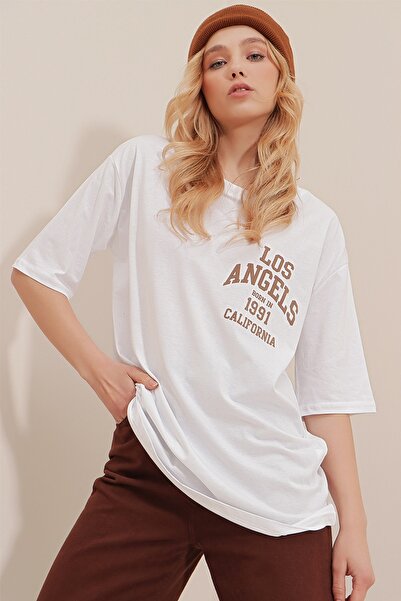 Trend Alaçatı Stili T-Shirt - Weiß - Oversize