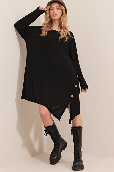 Trend Alaçatı Stili Γυναικείο Μαύρο φόρεμα με λαιμόκοψη με κουμπιά και κουμπιά στο πλάι ALC-X9593