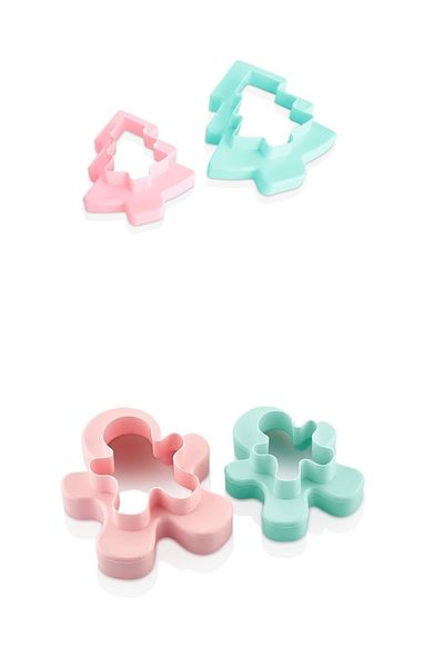 Bayev 4 Pieces 2 Sizes 3305 3118 New Year's Special Cookie Mold Pine Tree and Ginder Man