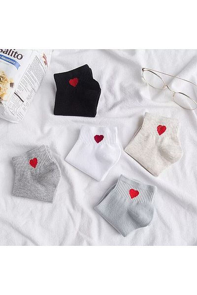 WORTHY SOCKS Комплект от 5 чифта дамски чорапи за глезени с шарка на сърце от 5 части