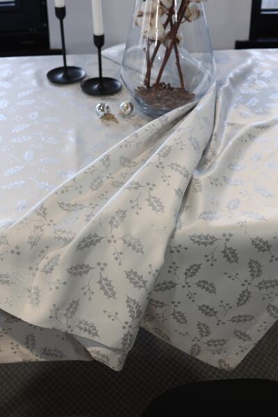 LUFA HOME Jacquard Christmas Tablecloth 232 Silver