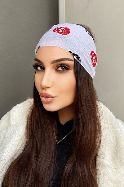 TAKIŞTIR Унисекс бял шал с мотив на череп