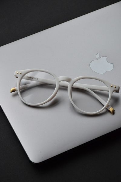LOOKUP Blue Light Protection Glasses Optical Compatible Can Change Glasses Blue Block Glasses Unisex White Frame
